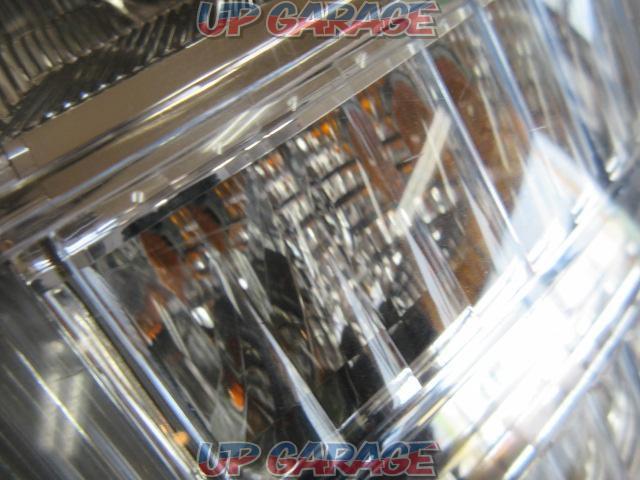 TOYOTA
Estima 50 early model genuine option clear LED tail lens (X04459)-03