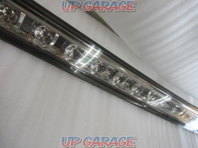 TOYOTA
Estima 50 early model genuine option clear LED tail lens (X04459)-08