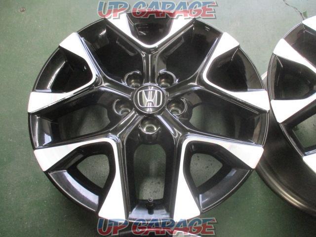 Honda genuine
ZR-V
Z grade genuine aluminum wheel-02