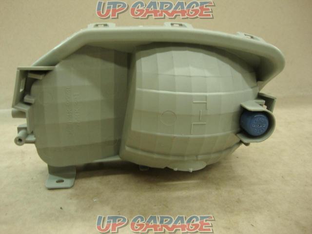 Toyota genuine 30 series Prius
Late genuine winker lens
Right and left-06