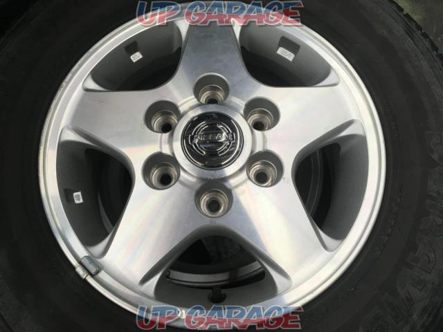 Nissan genuine
E25/CARAVAN OEM Aluminum Wheels-06