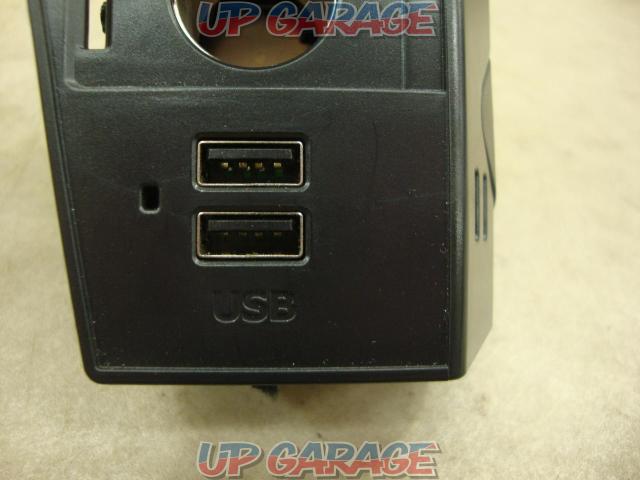 YAC
Power supply box additional socket
For Rise/Rocky-06