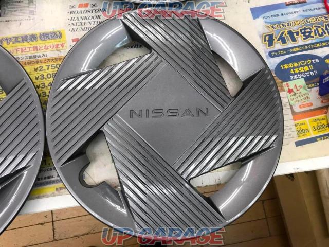 NISSAN
Sakura genuine wheel cap
14 inches-05