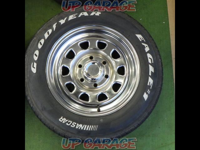 Unknown Manufacturer
Daytona style
Plated steel wheel
+
GOODYEAR (Goodyear)
NASCAR
EAGLE
# 1-02