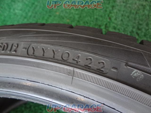 YOKOHAMA
iceGUARD
iG70
225 / 40-19
Four studless tire
X04132-10