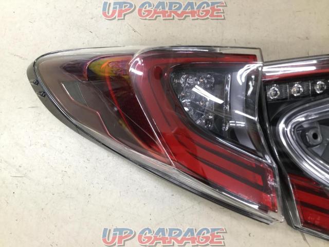 Toyota
C-HR
Previous term genuine
Full LED tail lens
Right and left-04