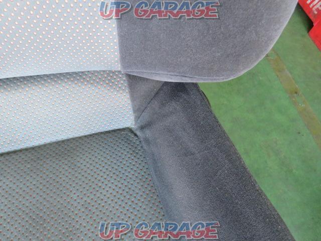 Nissan
Stagea
C34
Genuine reclining seat
Right and left-03