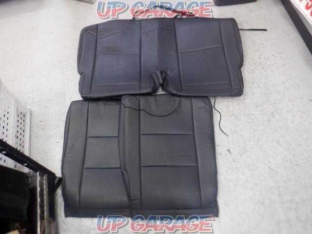 Entry
Seat Cover-05