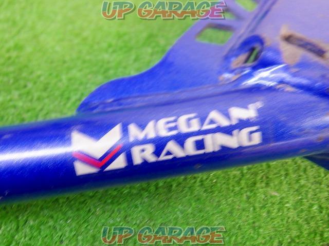 MEGAN RACING フロントアッパーアーム-02