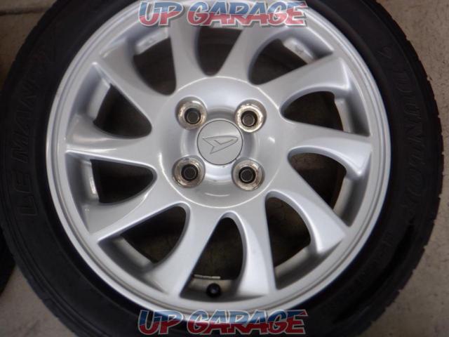 1 Daihatsu genuine (DAIHATSU)
Daihatsu Tanto genuine wheels
+
DUNLOP (Dunlop)
LEMANS
Five-06