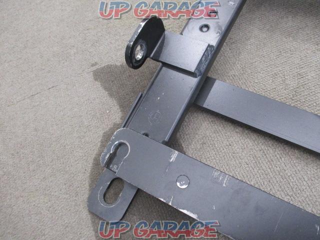 Kawai Works
Seat rail
For RH (driver's seat) side
Part number: H038R
S2000/AP1/P2-04