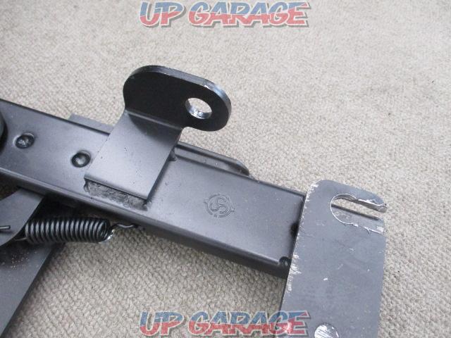 Kawai Works
Seat rail
LH for (passenger seat) side
Product number: H038L
S2000/AP1/P2-02