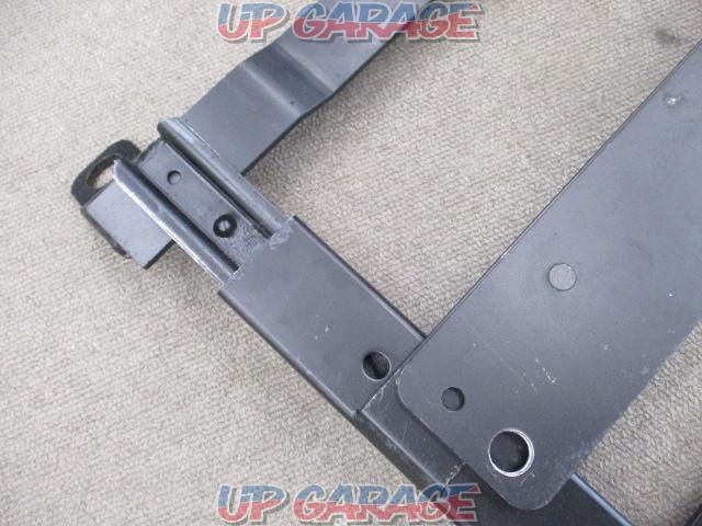 Kawai Works
Seat rail
LH for (passenger seat) side
Product number: H038L
S2000/AP1/P2-04