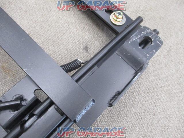 Kawai Works
Seat rail
LH for (passenger seat) side
Product number: H038L
S2000/AP1/P2-09