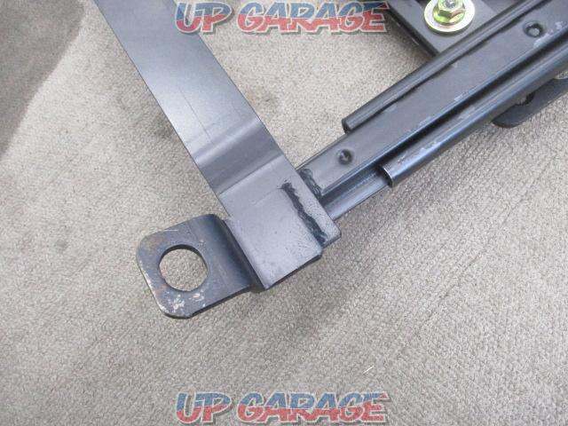 Kawai Works
Seat rail
LH for (passenger seat) side
Product number: H038L
S2000/AP1/P2-10