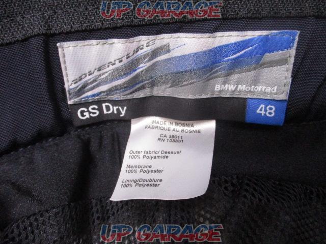 BMW (BMW)
GS
Dry pants
Size: 48-04