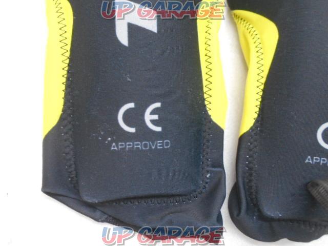RS
Taichi
Stealth CE
Elbow guard-06