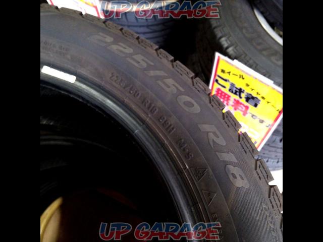 PIRELLIICE
ZERO
ASIMMETRICO
*As this item is stored in a separate warehouse, it will take some time to confirm stock availability.-03