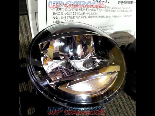 Suzuki Genuine
Genuine fog lenses for Hustler MR52-02