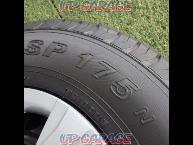 Toyota Genuine
Hiace/200 series/7-inch genuine wheels + DUNLOPSP175N-05