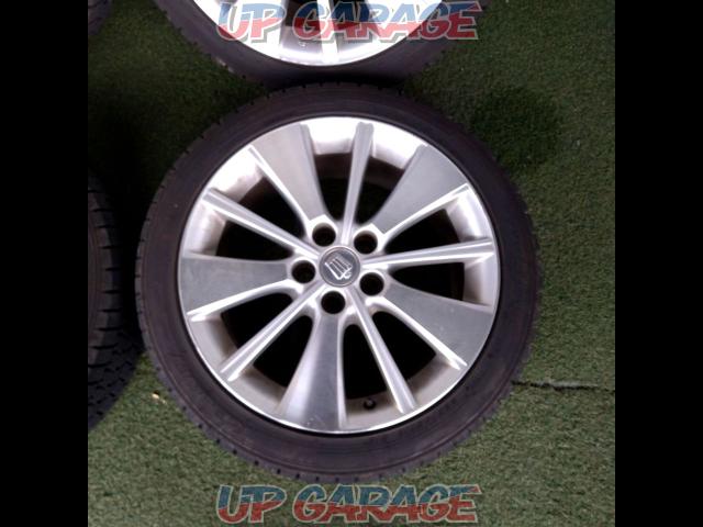 2022 Toyota genuine studless tires
Crown
Hybrid 200 series
Silver polished spoke wheels + GOODYEARICE
NAVI 7-02