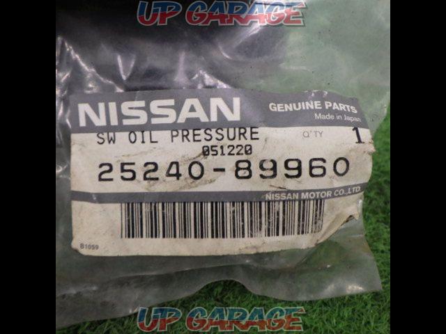 Genuine Nissan Oil Pressure Sensor 25240-89960-02