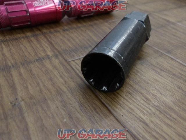 Other ENHANCED
NUTS
Aluminum racing nut-05