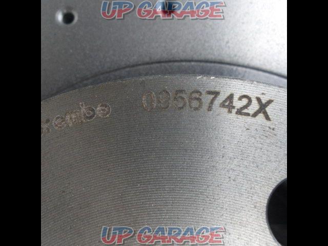 Brembo
Extra brake disc
Front set 09.5674.2X-07