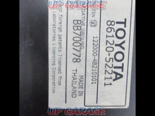 Toyota genuine
CD / MD tuner
86120-52110-02
