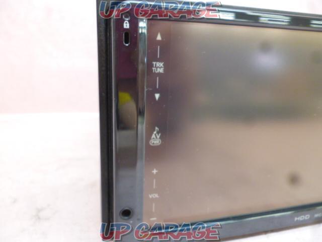 Toyota
NHZA-W59G
2009 model
2DIN wide
Compatible with terrestrial digital broadcasting, DVD, CD and radio-03