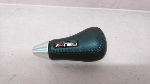 TRD
For the gate type
Shift knob-02