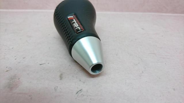 TRD
For the gate type
Shift knob-04