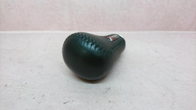 TRD
For the gate type
Shift knob-05