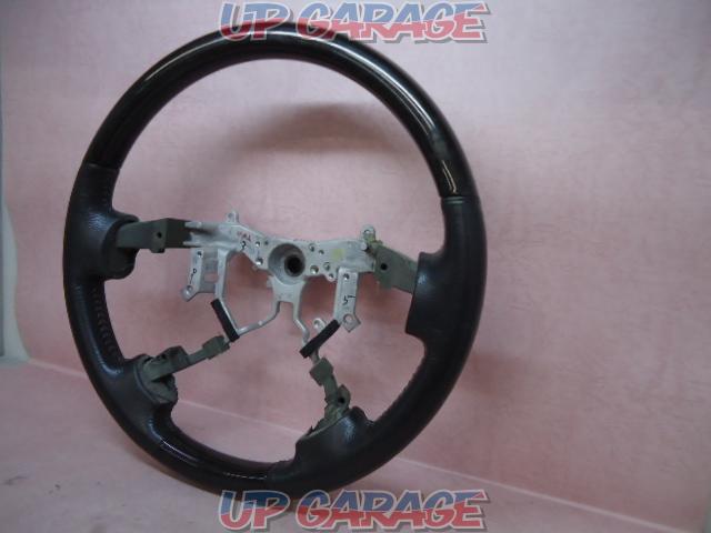 Toyota
200 series
Hiace
Type 4 ~
Genuine combination steering wheel
Part number 45102-60270-02