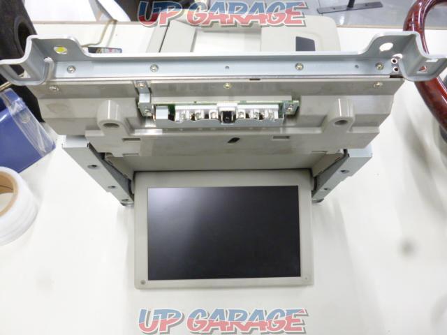 Toyota
20 system
Velfire
Genuine
Flip down monitor-04
