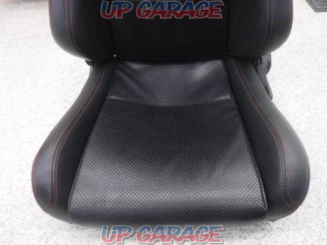 Unknown Manufacturer
Leather seat-02