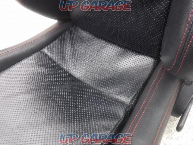 Unknown Manufacturer
Leather seat-03