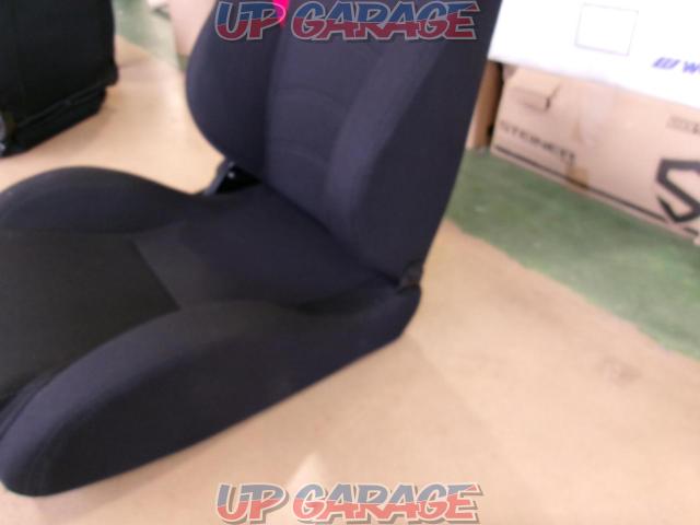Unknown Manufacturer
Reclining seat-03