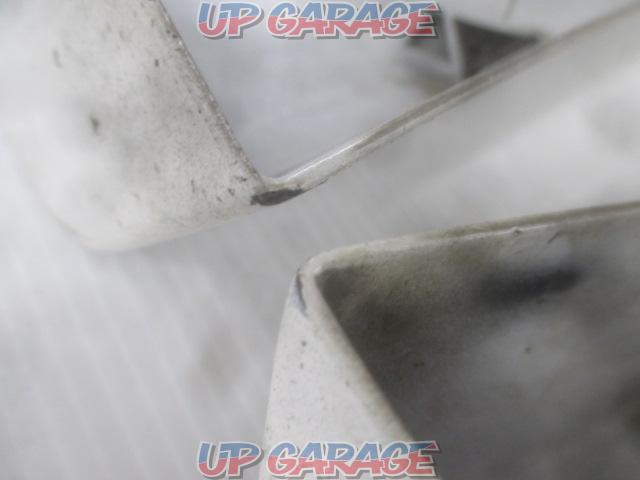 TOYOTA (Toyota)
Crown Athlete/200 series early model genuine rear spats-09
