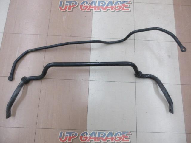 NISSAN
S15
Sylvia
Genuine stabilizer
Set before and after-04