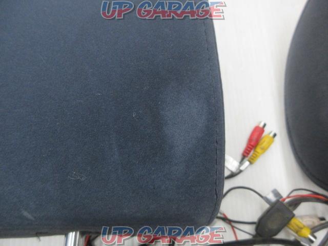[Wakeari]
Unknown Manufacturer
Headrest monitor
*One side of the image is distorted-07