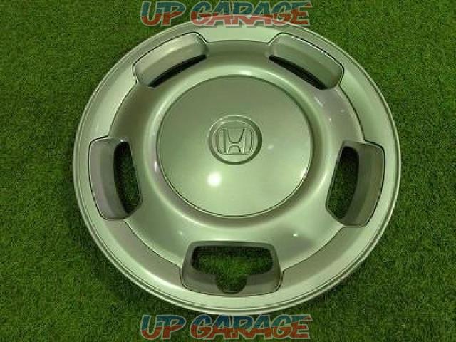 HONDA
Genuine 14 inch wheel cover
Silver
4 split
N-WGN
JH4
Scratch large There-02