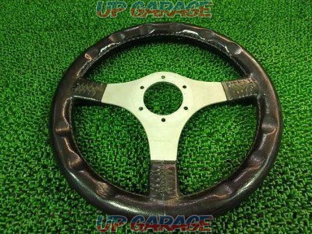 Unknown Manufacturer
Leather steering wheel
32 pie
Made
In
Italy-02
