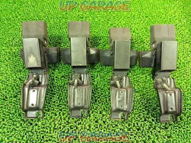 INNO
IN-AR
Roof rail foot vehicles
4 split
For Square bar-06