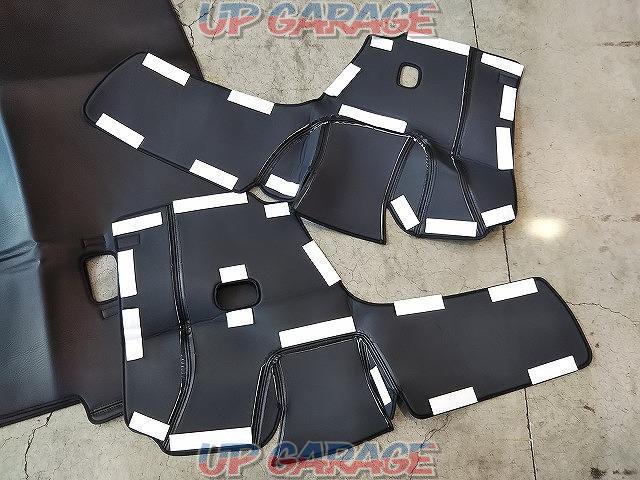 SUZUKI
Genuine
Luggage mat
Full cover type-06