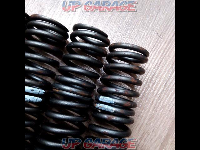 *Sold as is due to unknown details* Nissan genuine valve spring
13203-H1000
(X04088)-05