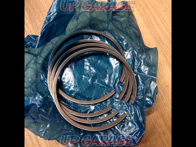 *Sold as is due to unknown details* Nissan genuine piston rings
12035-H6201
(X04093)-03