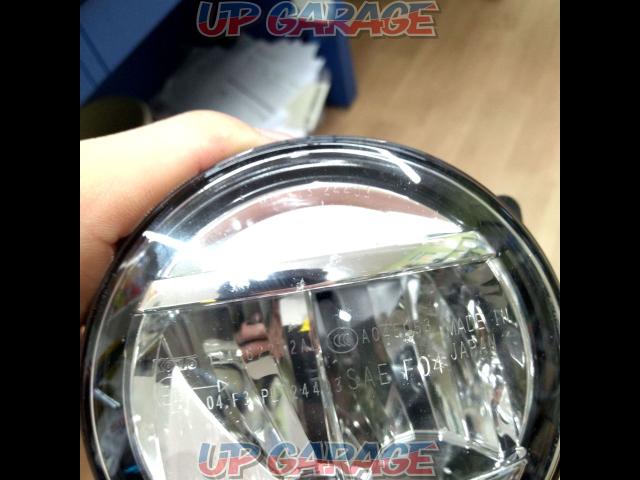 Genuine Honda LED fog lenses
(X04139)-02