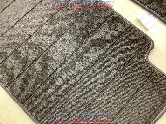 Unknown Manufacturer
Floor mat-05