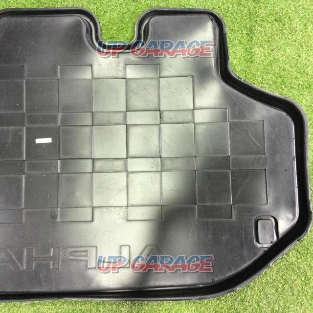 Toyota genuine
Genuine luggage mat tray for the 10th generation Alphard-07